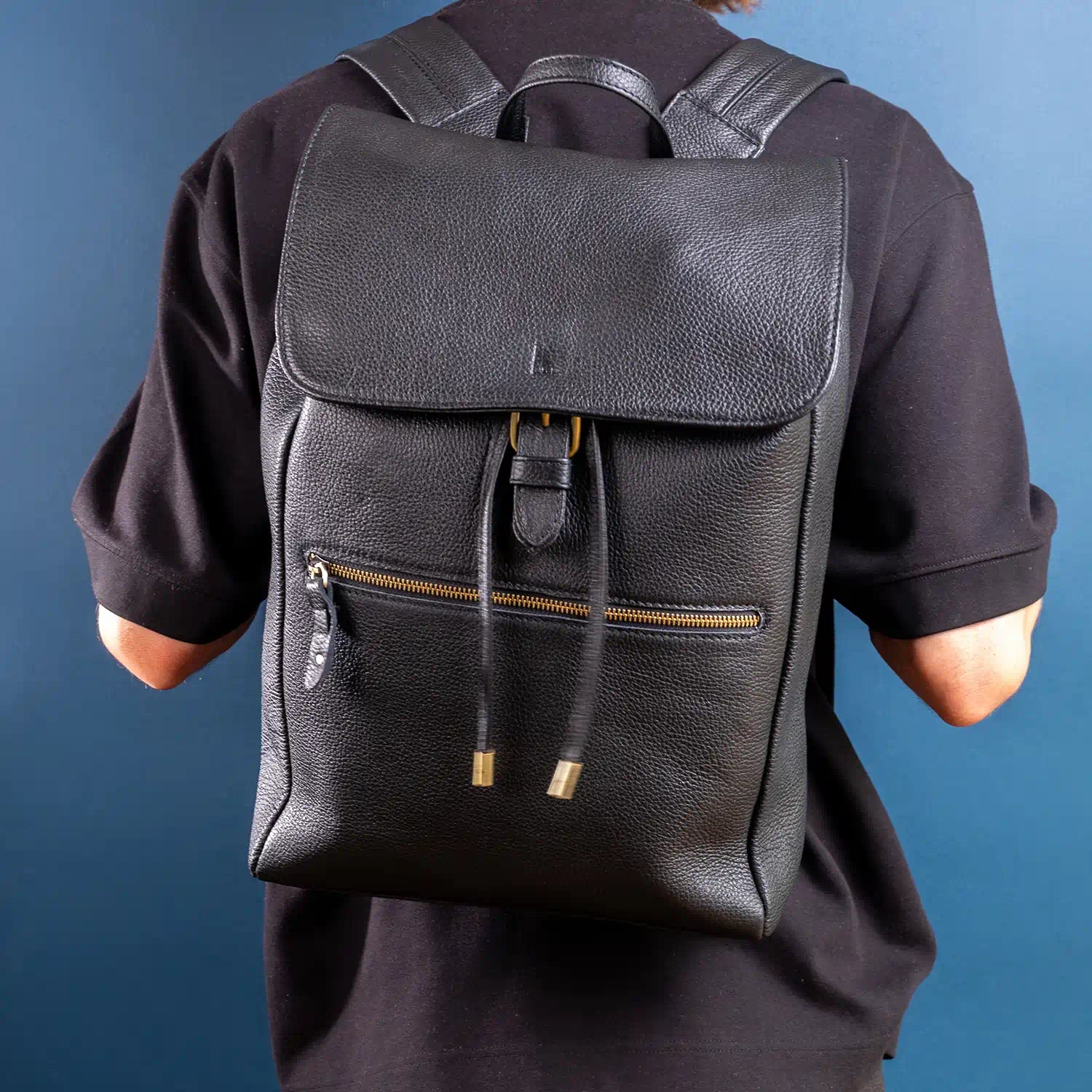 Elm Men’s Leather Backpack – Premium Pebble Grain Daypack / Work Bag