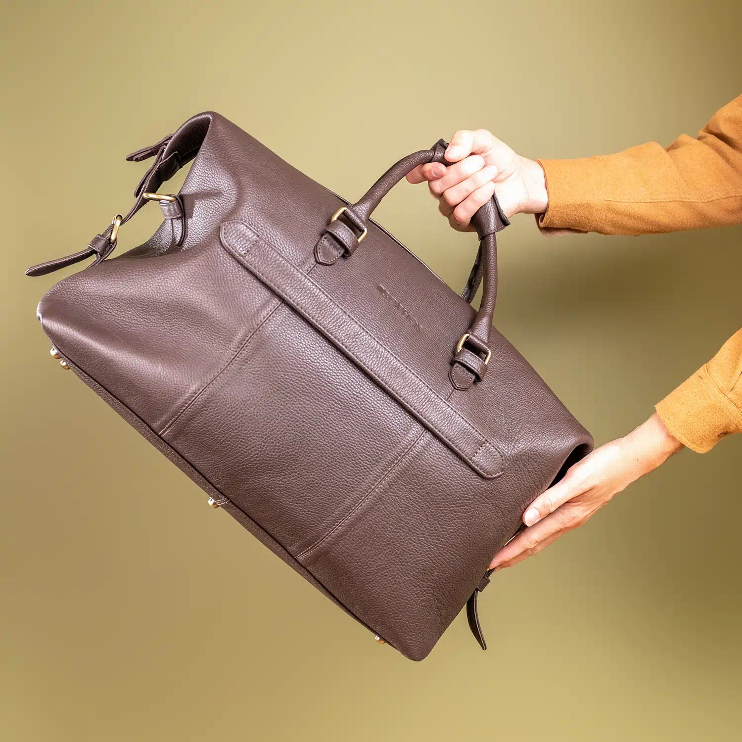 Oak Men’s Leather Holdall – Premium Pebble Grain Travel & Gym Bag